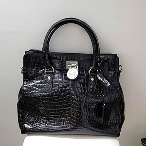 Michael Michael Kors Black leather, aligator-skin pattern shoulder/hand bag